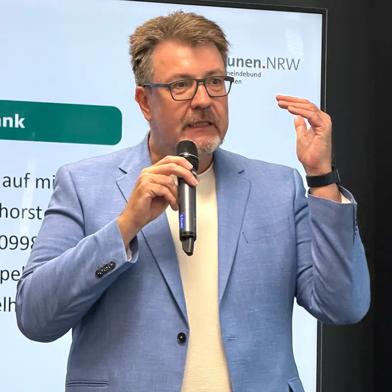 Peter Wapelhorst moderiert